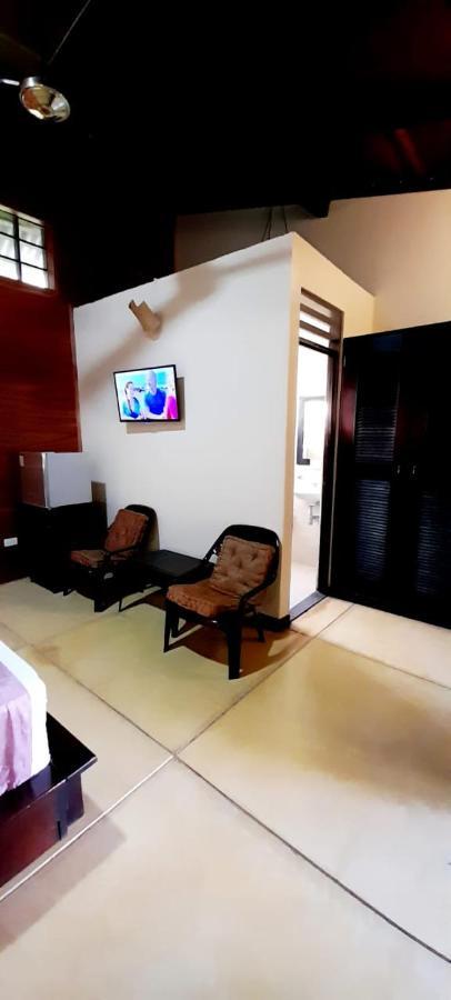 Hotel Amazon Bed And Breakfast 레티시아 외부 사진
